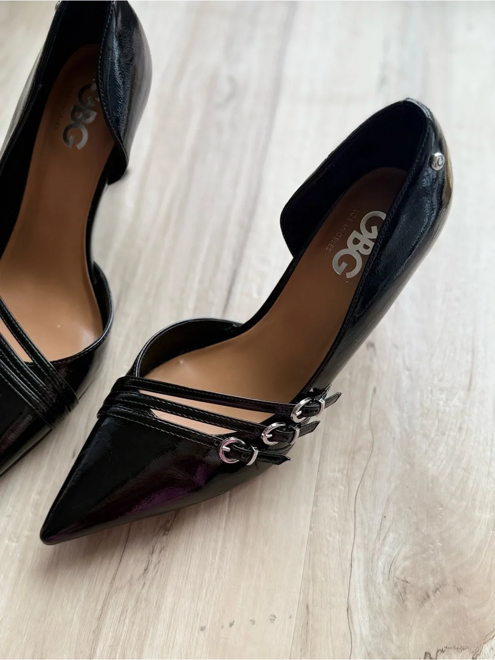 GBG Los Angeles sleek pointed